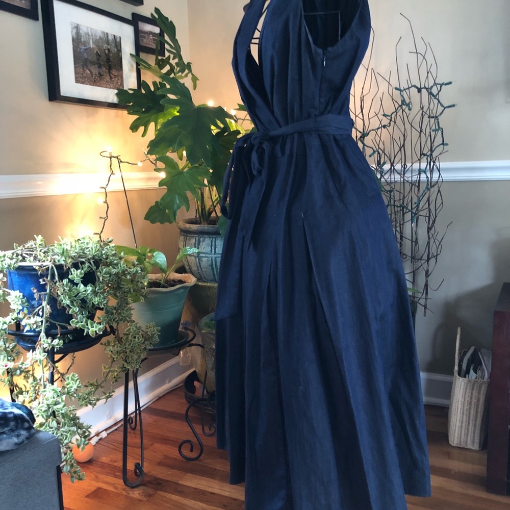 Dress - Picture 2 of 5